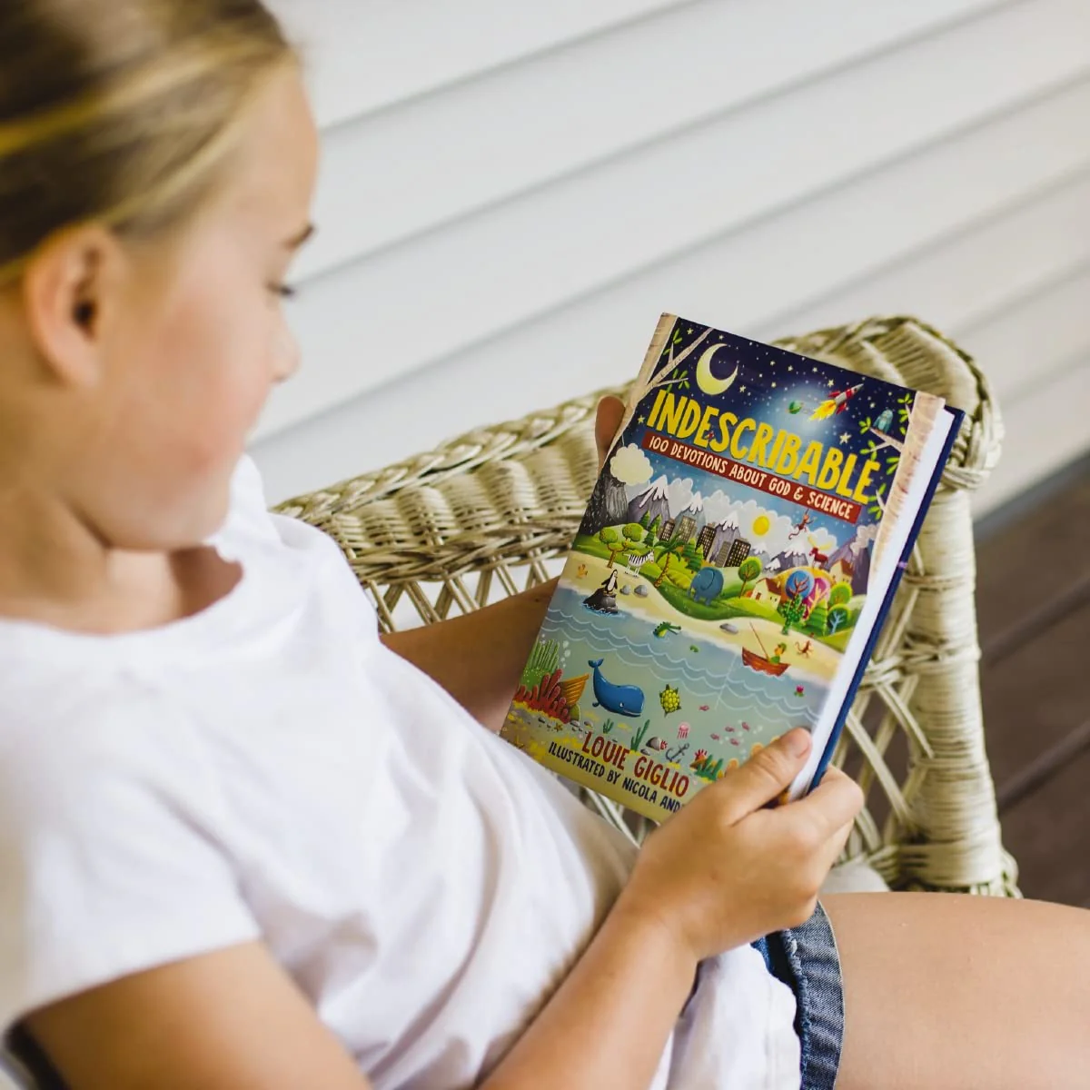 Indescribable: 100 Devotions for Kids About God and Science // Louie Giglio - Image 3